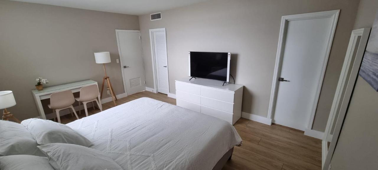 New Luxury Apartment 2Br 2Ba Direct Beach Access Hollywood Exteriér fotografie